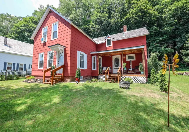 3rd image of 28 Spring St, Hinsdale, NH 03451 | MLS# 5099810
