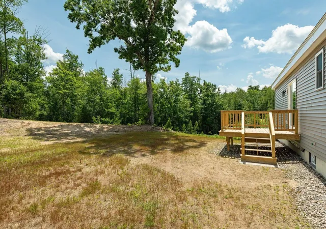 2nd image of 4 Hawthorne Rd, Ossipee, NH 03864 | MLS# 5099819