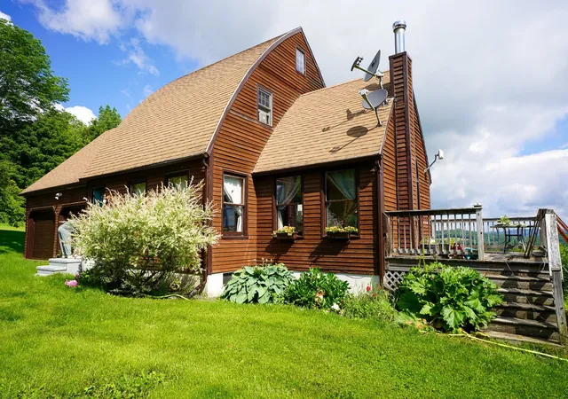 Single family home for sale at 2124 Cold Hill Rd, Lyndonville, VT 05851 | MLS# 5099822