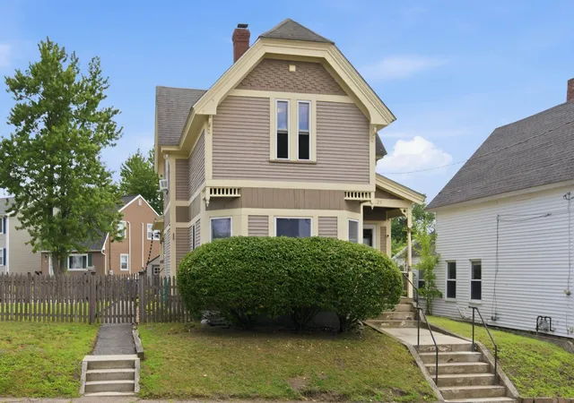1st image of 25 Dearborn St, Manchester, NH 03103 | MLS# 5099833