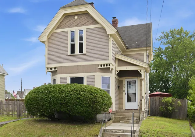 2nd image of 25 Dearborn St, Manchester, NH 03103 | MLS# 5099833