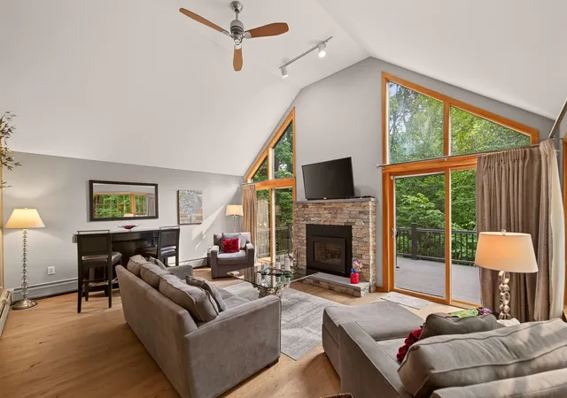 Homes for sale in West Dover, VT | 11 Stone Ridge Loop, West Dover, VT 05356 | MLS# 5099836