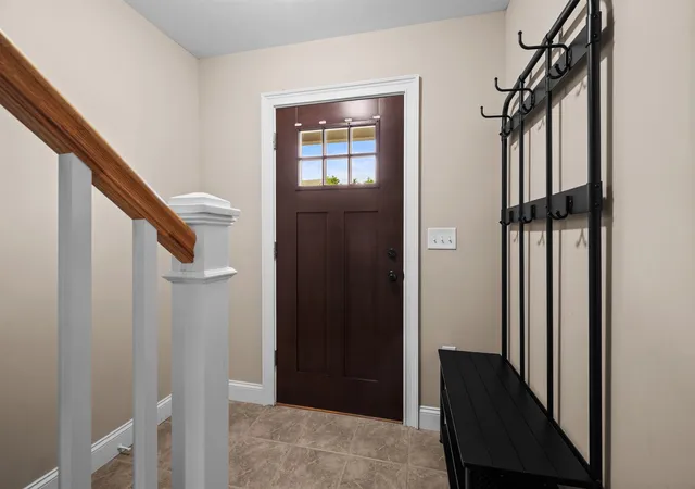 4th image of 39 Acadia Ln, Exeter, NH 03833 | MLS# 5099840