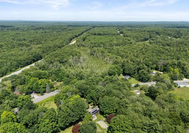 Homes for sale in Danville, NH | 74 Hunt Rd, Danville, NH 03819 | MLS# 5099843