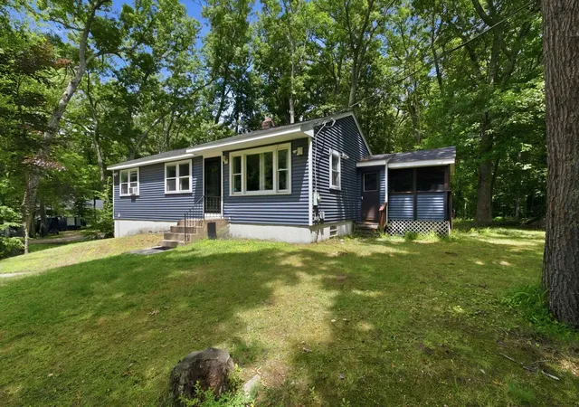 4th image of 147 Bypass 28, Derry, NH 03038 | MLS# 5099846