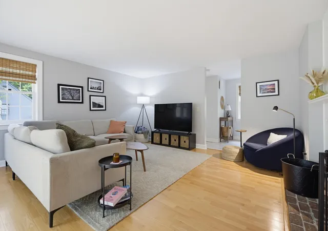 Photo 3 of Sale Pending at 2 Coach Rd, Exeter, NH 03833 | MLS# 5099848 | Listing updated on 2026-08-18
