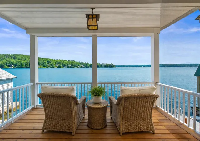 Homes for sale in Sunapee, NH | 149 Lake Ave, Sunapee, NH 03782 | MLS# 5099849