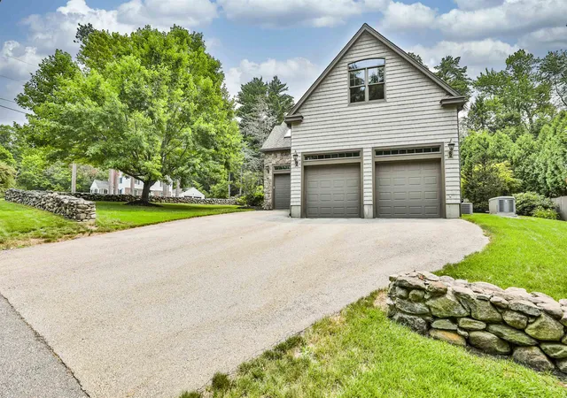 5th image of 456 North Adams St, Manchester, NH 03104 | MLS# 5099851