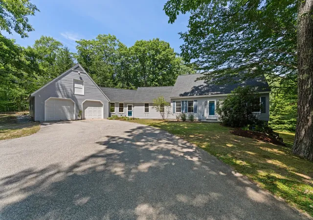 Homes for sale in Plymouth, NH | 35 Ash Hill Rd, Plymouth, NH 03264 | MLS# 5099862