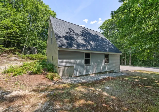 Homes for sale in Plymouth, NH | 35 Ash Hill Rd, Plymouth, NH 03264 | MLS# 5099862