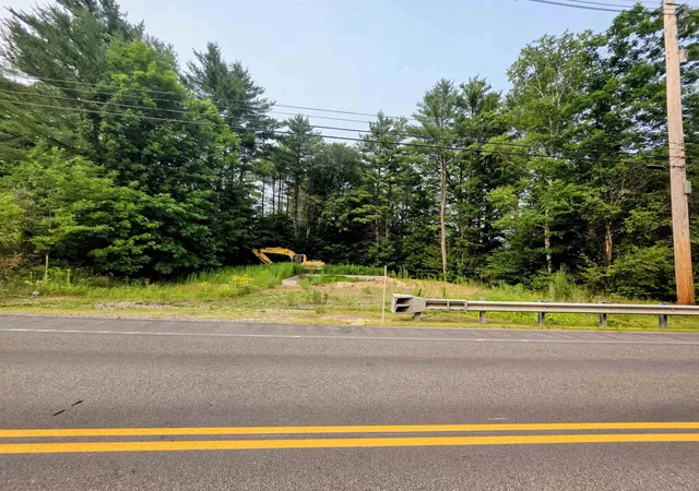 Homes for sale in Plymouth, NH | 26 Route 25, Plymouth, NH 03264 | MLS# 5099869