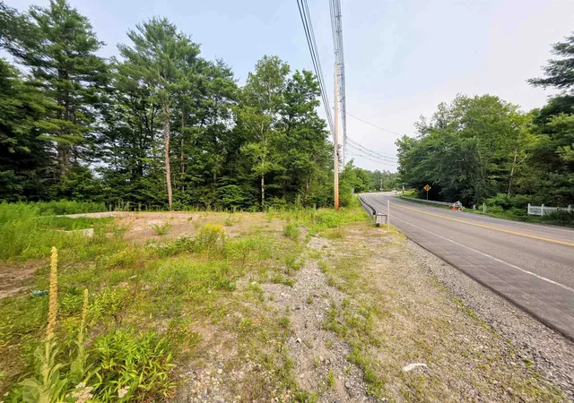 Homes for sale in Plymouth, NH | 26 Route 25, Plymouth, NH 03264 | MLS# 5099869