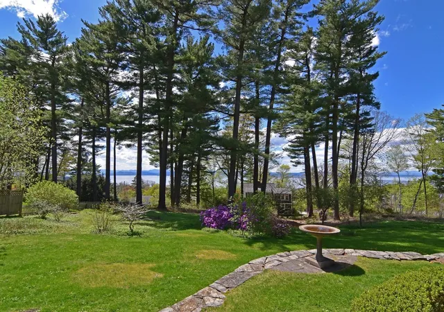 4th image of 125 Cliff St, Burlington, VT 05401 | MLS# 5099892