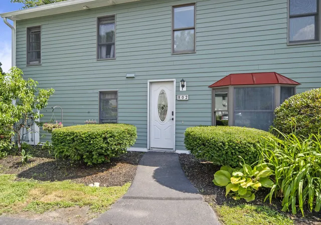 Photo 1 of Sale Pending at 802 Piscassic St, Newmarket, NH 03857 | MLS# 5099901 | Listing updated on 2026-08-01