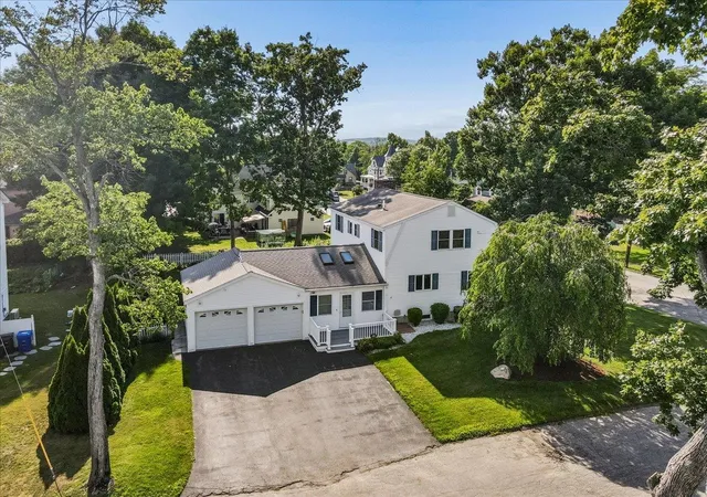 Photo 1 of Single family home for sale at 27 Lexington Ave, Manchester, NH 03104 | MLS# 5099936 | Listing updated on 2026-08-01