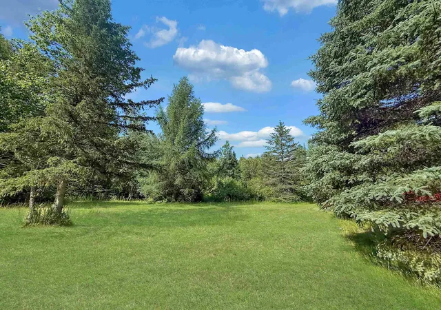 Photo 3 of Single family home for sale at 517 River Rd, Beecher Falls, VT 05902 | MLS# 5099938 | Listing updated on 2026-09-15