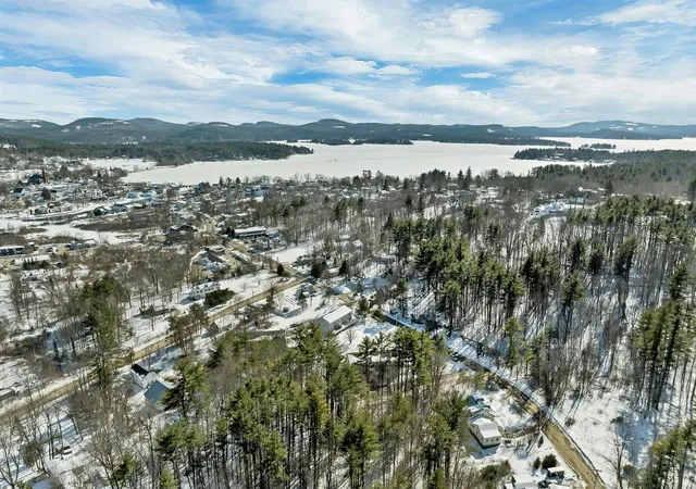 34th image of 1 Ian's Wy, Wolfeboro, NH 03894 | MLS# 5099943