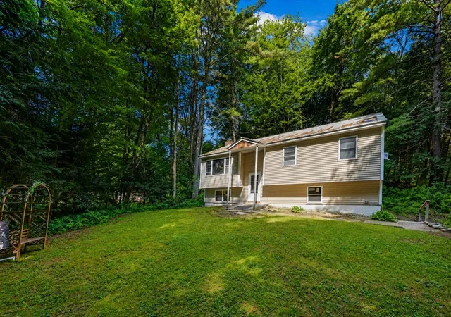 Photo 1 of Single family home for sale at 3 Cypress Ln, Essex Junction, VT 05452 | MLS# 5099947 | Listing updated on 2026-09-08