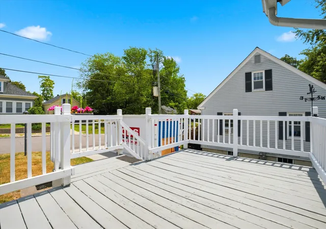 Photo 3 of Sale Pending at 176 Portsmouth Ave, Manchester, NH 03109 | MLS# 5099950 | Listing updated on 2026-07-31