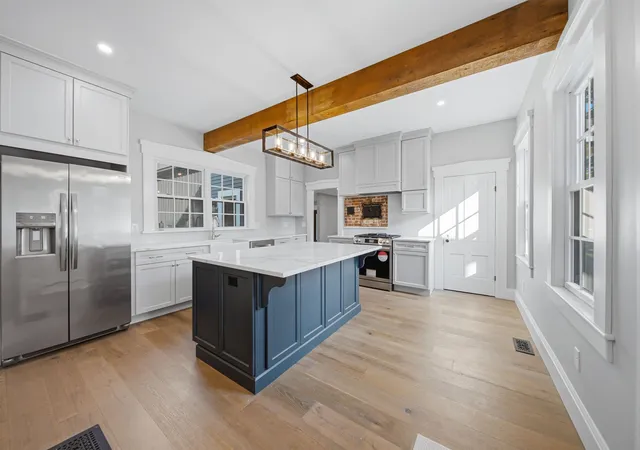 Photo 3 of Single family home for sale at 18 Souhegan St, Milford, NH 03055 | MLS# 5099978 | Listing updated on 2026-08-01