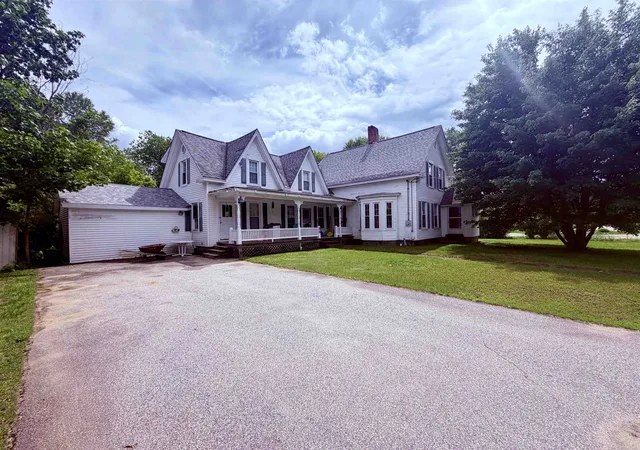 Photo 1 of Single family home for sale at 66 Elm St, Lancaster, NH 03584 | MLS# 5100011 | Listing updated on 2026-07-15