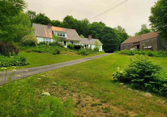 3rd image of 220 New Colony Rd, Orange, NH 03741 | MLS# 5100014