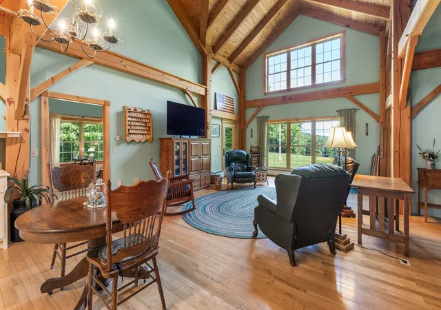 Photo 4 of Single family home for sale at 817 Topsham Rd, Newbury, VT 05051 | MLS# 5100037 | Listing updated on 2026-09-16