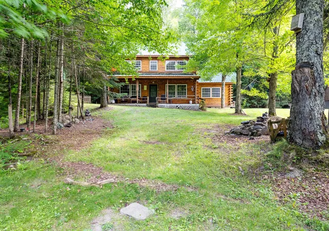 Photo 4 of Single family home for sale at 39 Simms Strm Rd, Colebrook, NH 03576 | MLS# 5100047 | Listing updated on 2026-08-24