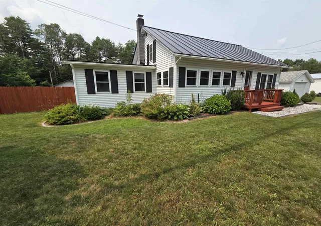 2nd image of 176 Shaker Hill Rd, Enfield, NH 03748 | MLS# 5100055