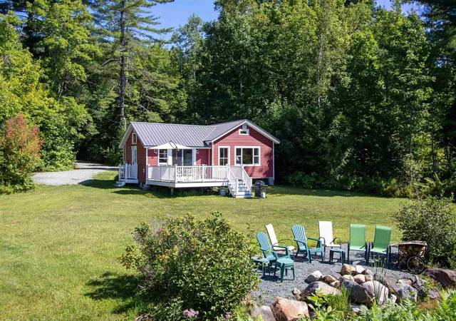 Photo 1 of Single family home for sale at 100 Nanas Ln, North Concord, VT 05858 | MLS# 5100060 | Listing updated on 2026-07-15