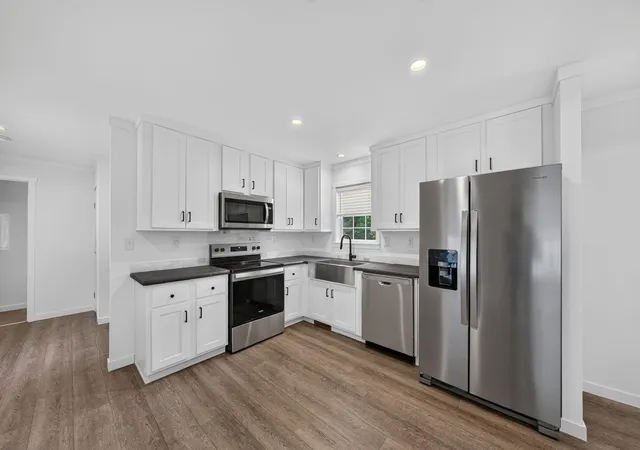 Photo 2 of Manufactured home for sale at 111 Old Brookline Rd #2, Milford, NH 03055 | MLS# 5100064 | Listing updated on 2026-09-01