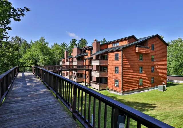 Photo 1 of Condo for sale at 118 Gateway Ct #27-B, Mendon, VT 05701 | MLS# 5100095 | Listing updated on 2026-08-01