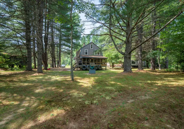 Photo 2 of Single family home for sale at 29 Bearcamp River Rd, Ossipee, NH 03890 | MLS# 5100099 | Listing updated on 2026-08-26