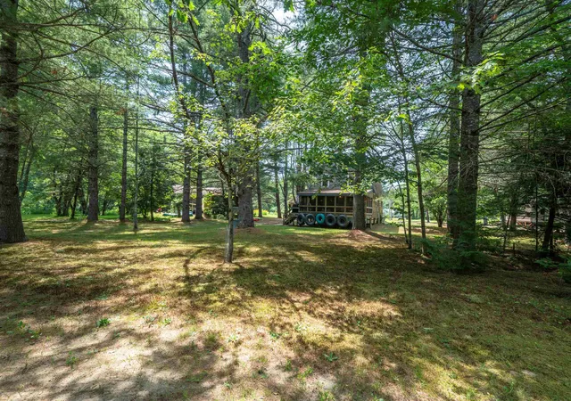 Photo 3 of Single family home for sale at 29 Bearcamp River Rd, Ossipee, NH 03890 | MLS# 5100099 | Listing updated on 2026-08-26