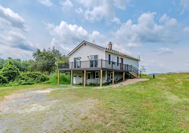 Photo 1 of Single family home for sale at 1875 Coppermine Rd, Monroe, NH 03771 | MLS# 5100100 | Listing updated on 2026-08-28