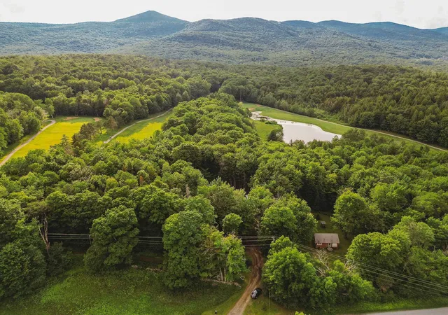 Photo 1 of Single family home for sale at 246 Mann Rd, Wilmington, VT 05363 | MLS# 5100124 | Listing updated on 2026-07-16