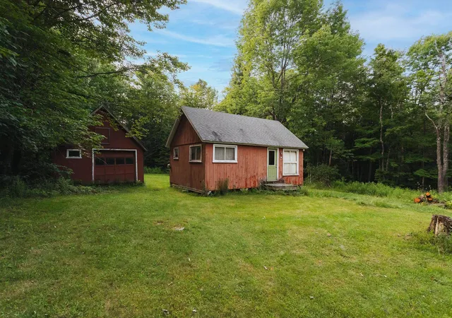 Photo 2 of Single family home for sale at 246 Mann Rd, Wilmington, VT 05363 | MLS# 5100124 | Listing updated on 2026-07-16