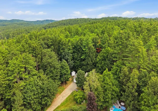 Photo 1 of Single family home for sale at 411 Mont Vernon Rd, Milford, NH 03055 | MLS# 5100136 | Listing updated on 2026-09-18