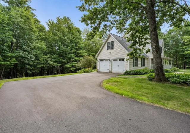 4th image of 11 Hedman Ln, Temple, NH 03084 | MLS# 5100175