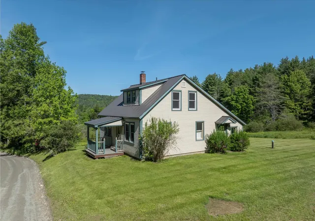 Photo 4 of Sale Pending at 255 Fitts Rd, Wardsboro, VT 05355 | MLS# 5100177 | Listing updated on 2026-08-28