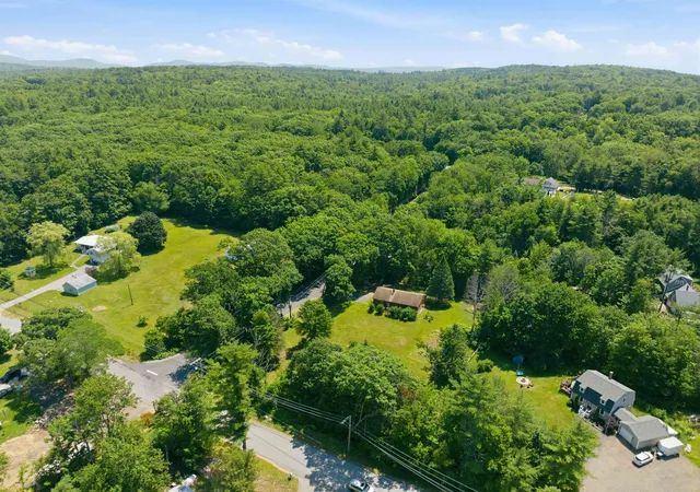 2nd image of 8 Bean Hill Rd, Belmont, NH 03220 | MLS# 5100178