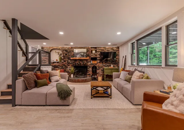 Photo 3 of Single family home for sale at 1161 Little Pond Rd, Londonderry, VT 05148 | MLS# 5100212 | Listing updated on 2026-08-21