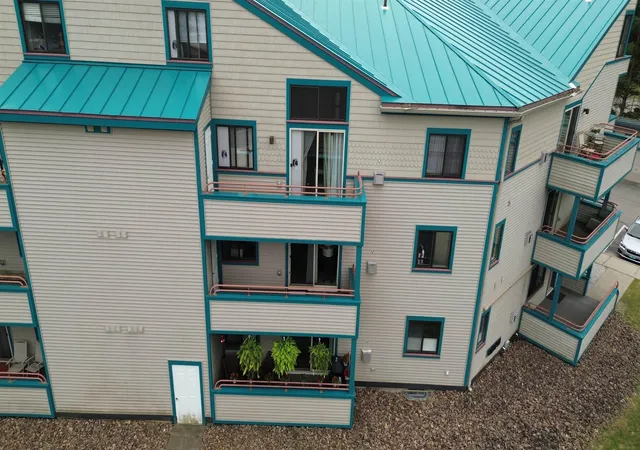 Photo 2 of Condo for sale at 10 Kellogg Rd #236, Essex Junction, VT 05452 | MLS# 5100257 | Listing updated on 2026-09-16