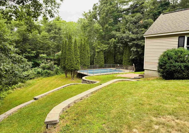 Photo 3 of Single family home for sale at 14 Butternut Ln, Center Tuftonboro, NH 03816 | MLS# 5100292 | Listing updated on 2026-09-01