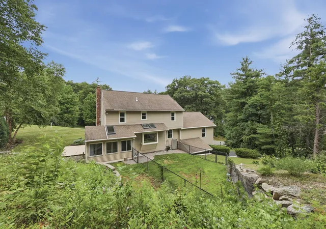 42nd image of 17 Windsor Blvd, Londonderry, NH 03053 | MLS# 5100294