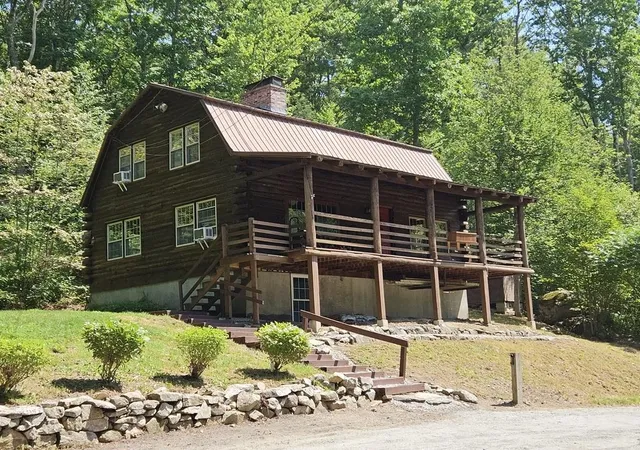 Photo 1 of Single family home for sale at 423 Old Walpole Rd, Keene, NH 03431 | MLS# 5100301 | Listing updated on 2026-07-28