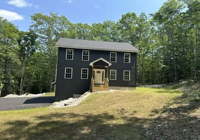 Photo 2 of Single family home for sale at 173 Suncook Valley Rd, Alton, NH 03809 | MLS# 5100354 | Listing updated on 2026-09-17