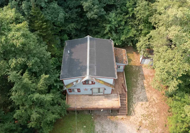 Photo 4 of Single family home for sale at 24 Shangri La Dr, Moultonborough, NH 03254 | MLS# 5100357 | Listing updated on 2026-09-06