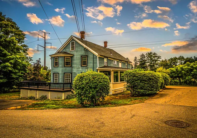 Townhouse for sale at 184B Echo Ave #B, Portsmouth, NH 03801 | MLS# 5100362