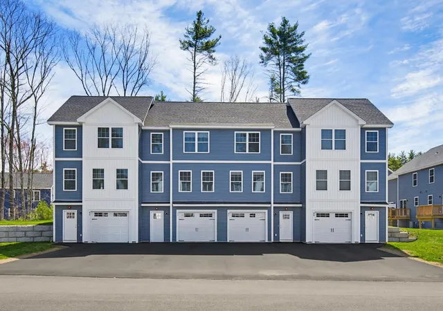 1st image of 8c The Crossings At Village Ctr, Barrington, NH 03825 | MLS# 5100373